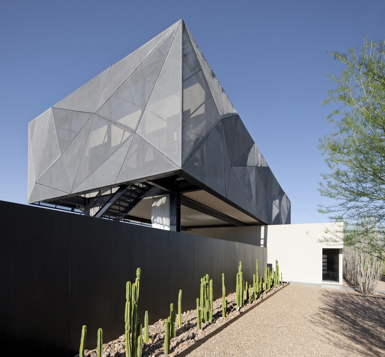 Double facade design on modern desert house designed by assemblageSTUDIO