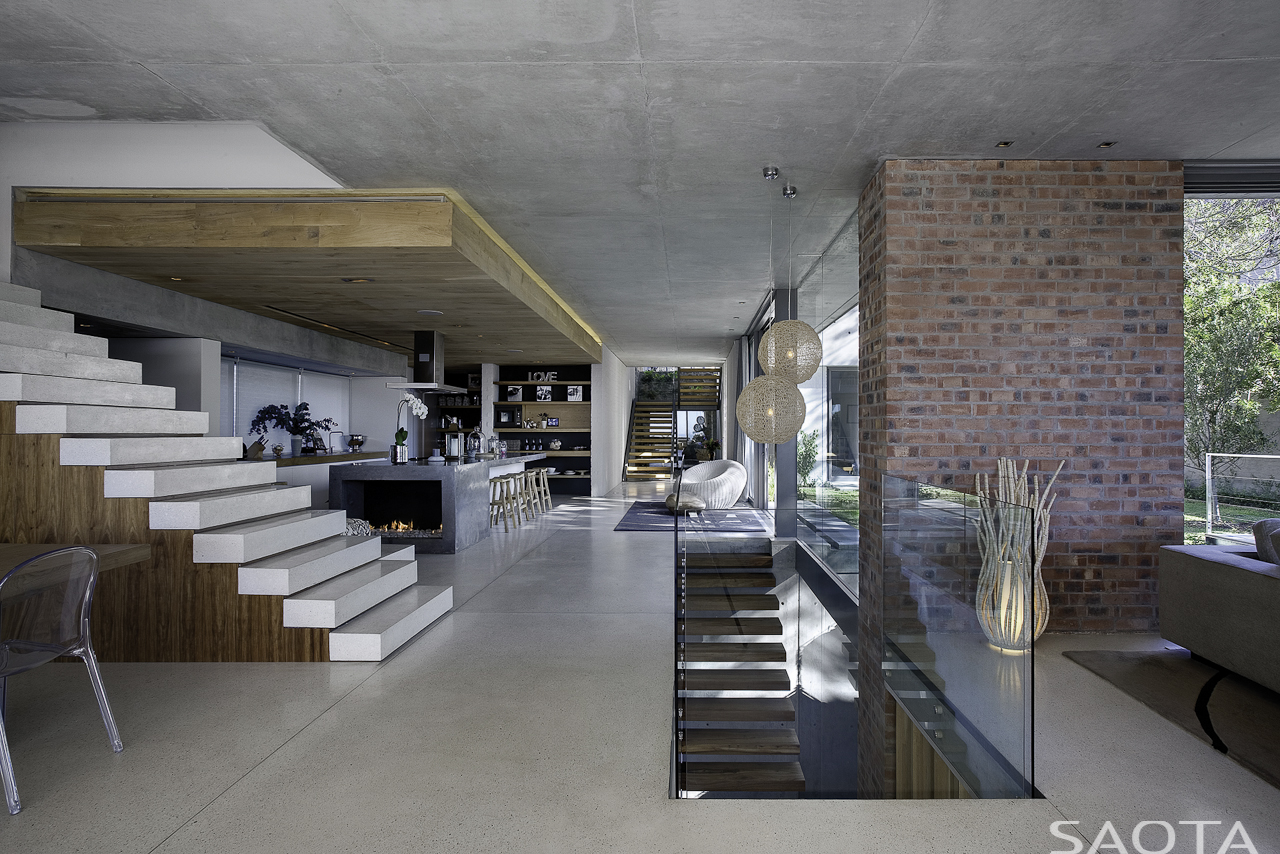 Contemporary interior by SAOTA