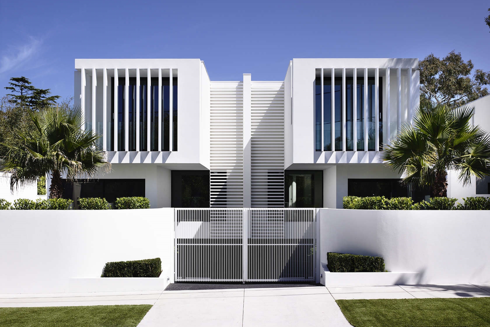 Best Of Contemporary House Plans For View Lot 7 Approximation marvelous-contemporary-house-plan-with-options-86052bw-architectural-designs-house-plans
