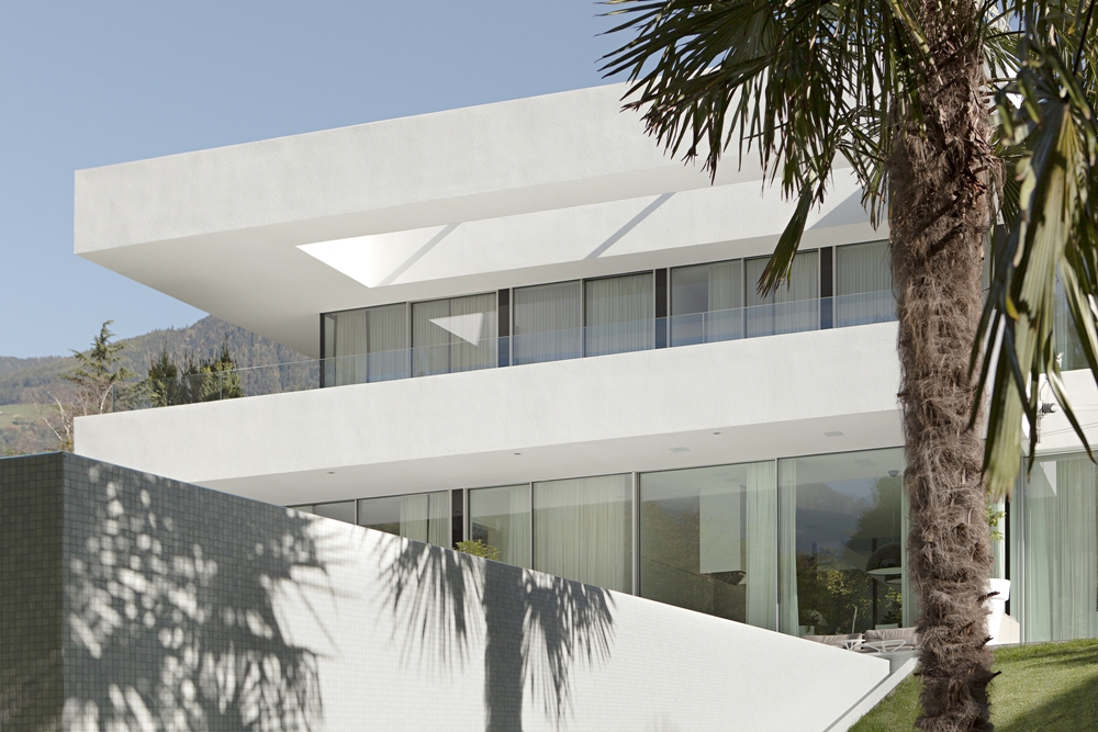 White facade of House M