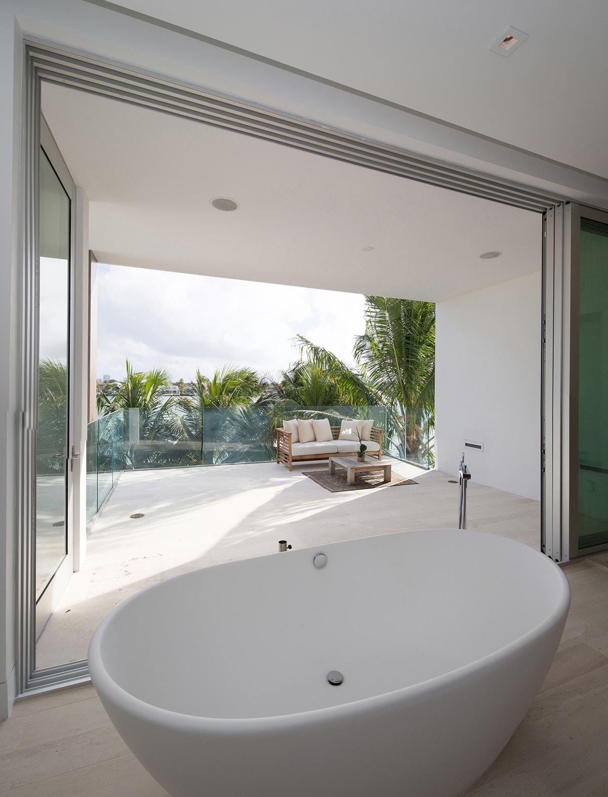 bathroom view by STRANG