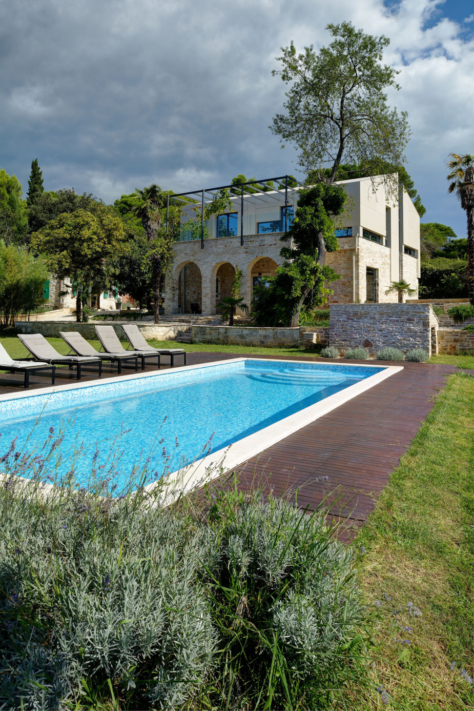 Swimming pool by TOBIS engineering