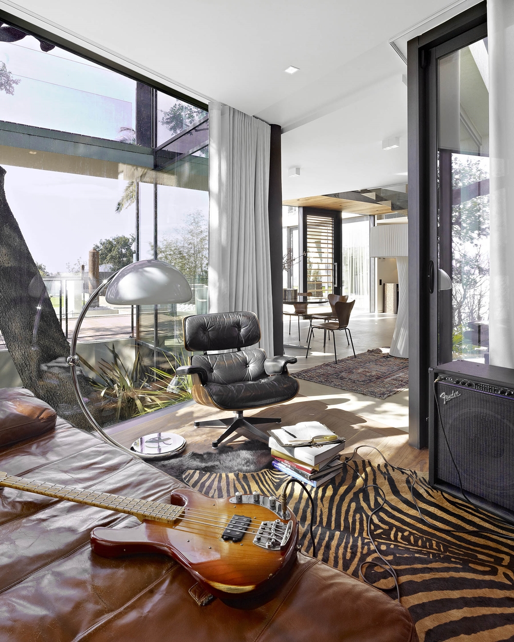 Inside of a modern home by TOGU architecture