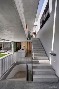 Modern house designs: De Wet 34 by SAOTA - Architecture Beast