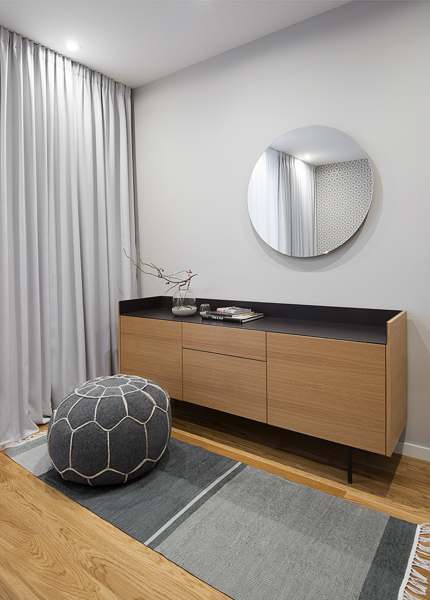 Modern bedroom design by Fimera Design Studio