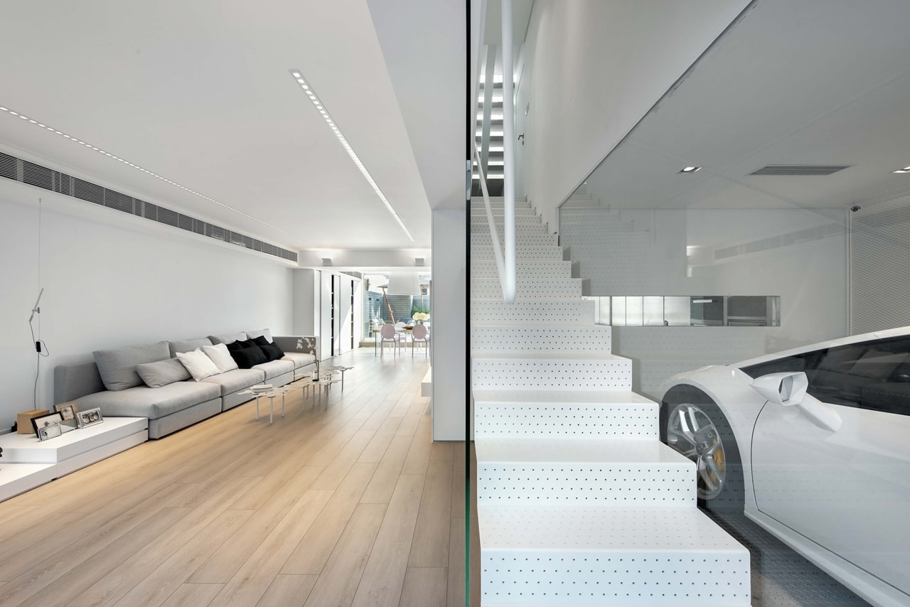 Modern Minimalist House Design with an Admirable ...