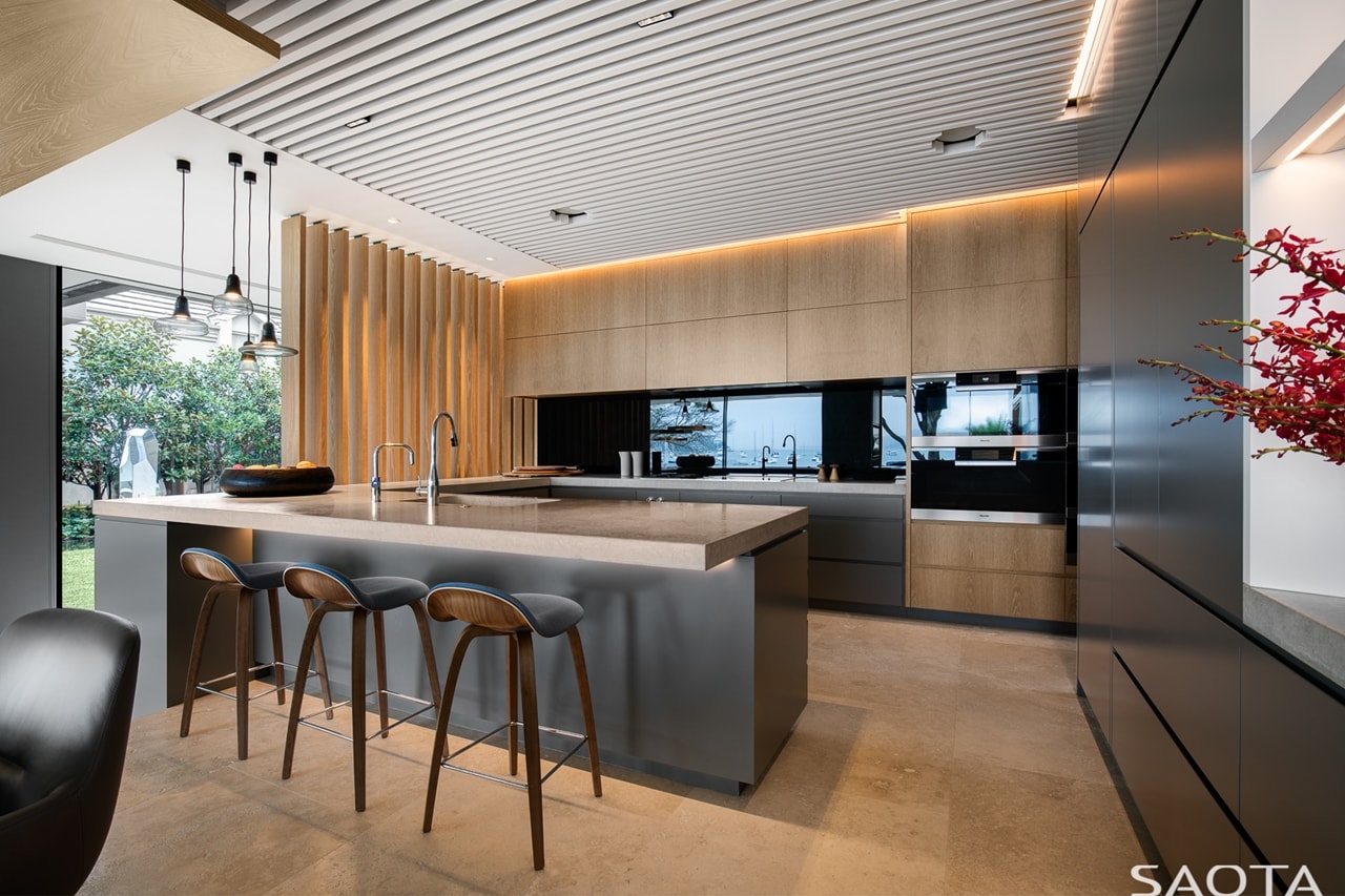 Contemporary kitchen as part of amazing house design on Double Bay residence by SAOTA