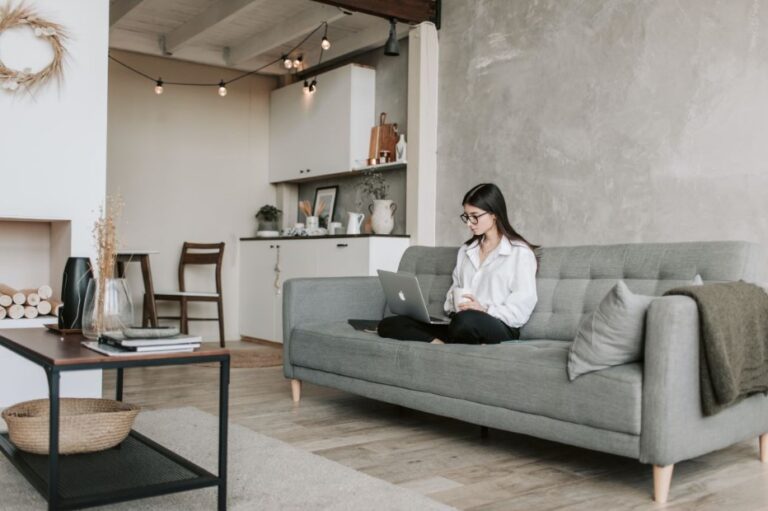 The Minimalist Movement: Having Minimalism in Art, Architecture, and ...